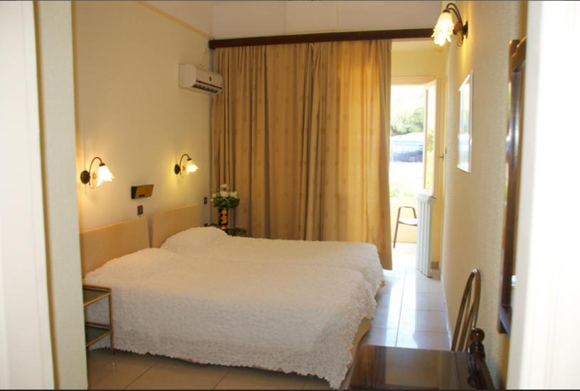 Galini Hotel Agia Marina  Exterior photo